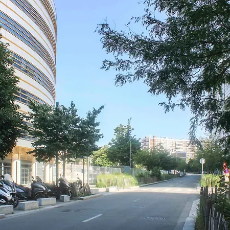 Duplex Adjoining The Eiffel Hall Lejlighed