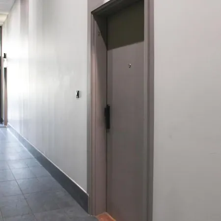 Duplex Adjoining The Eiffel Hall * Saint-Ouen (Seine-Saint-Denis)